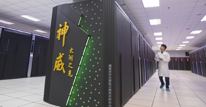 Chinese Supercomputer Runs a Brain-Scale AI Model
