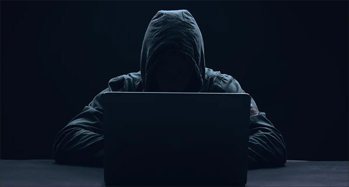 Do Not Click on Strange Links or Your Phone Will Be Hijacked