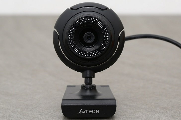 Experience in Choosing and Buying Effective Webcam for Laptop