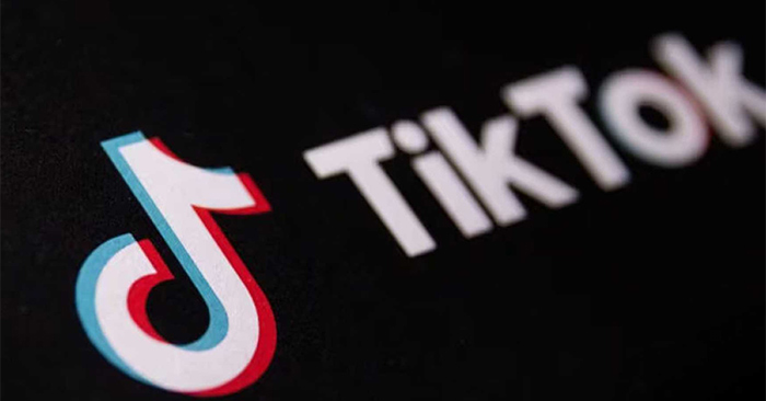 How to Create AI Group Photos in TikTok: Step-by-Step Guide