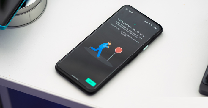 How to Enable Heads Up Walking Reminders on Android