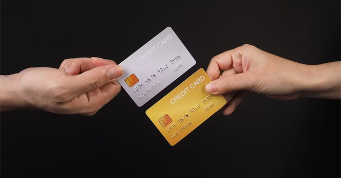 How to Use Disposable Credit Card Numbers to Avoid Fraud When Shopping Online