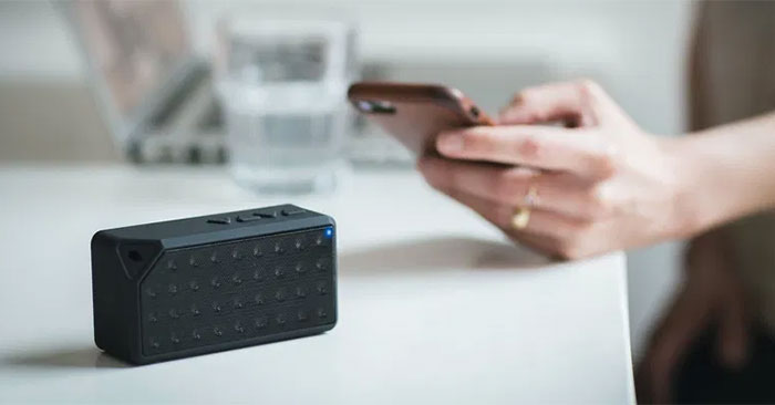 How to Use Multiple Bluetooth Speakers on iPhone at the Same Time