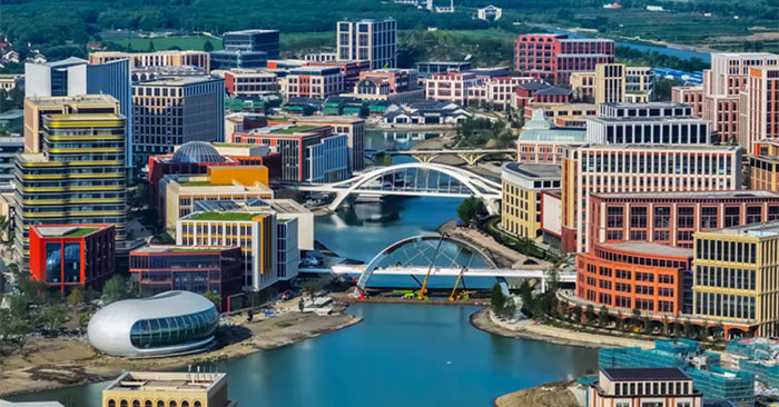 Huawei Opened an R&D Center Five Times Larger Than Apple Park