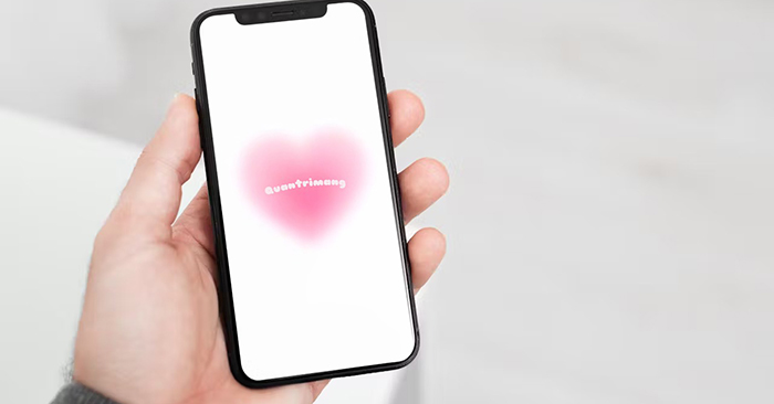 Instructions for Creating Heart Wallpaper with Name for Phone