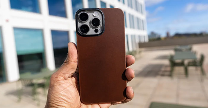 iPhone Turns Into 'Heater' When Using Apple Intelligence