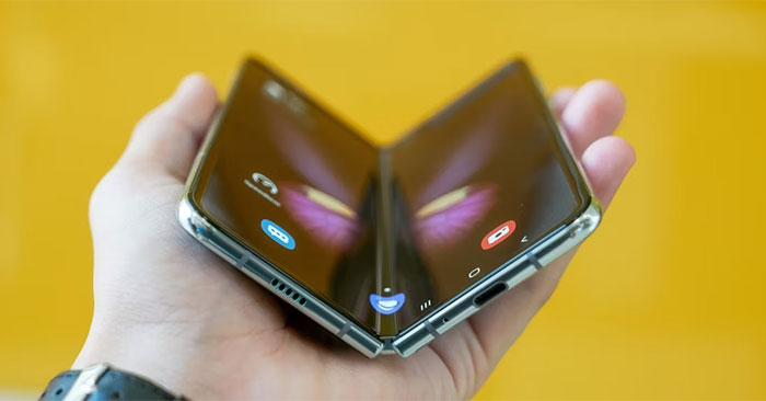 Is It Time for Loyal iPhone Fans to Consider Switching to Android Explained