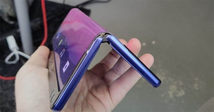Microsoft's Foldable Smartphone Won't Have a Crease: What You Need to Know