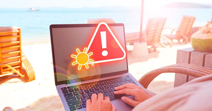 Reasons Why You Should Not Use Your Laptop Outdoors on Sunny Days: Explained