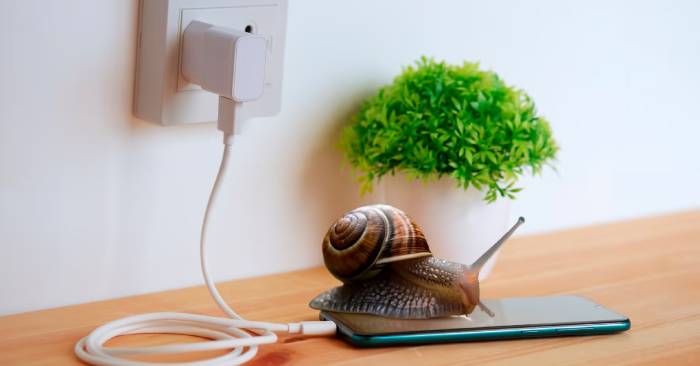 Phone Slow While Charging? Check Heat, Accessories and Workload