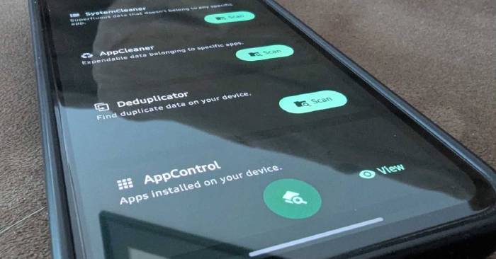 SD Maid SE -- an Open-source Android Cleaning App