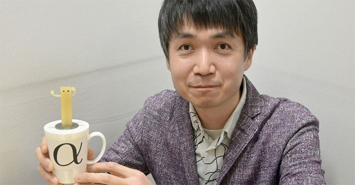 The World's First 'Edible Robot', Able to Move and Talk Like