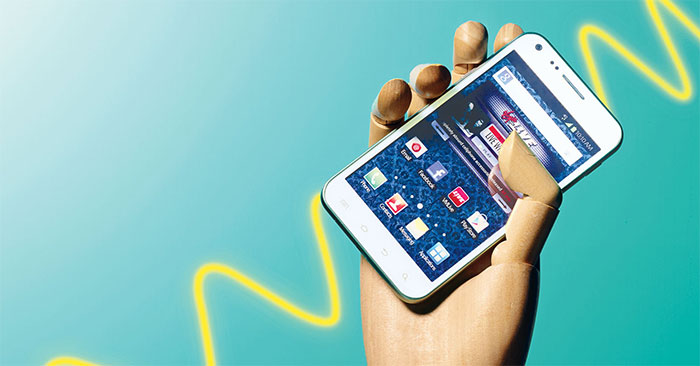 Top Smartphones Emit the Most Dangerous Radiation Today