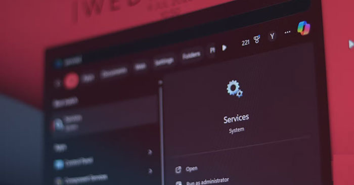 Turn Off These 7 Windows Services to Extend Battery Life!