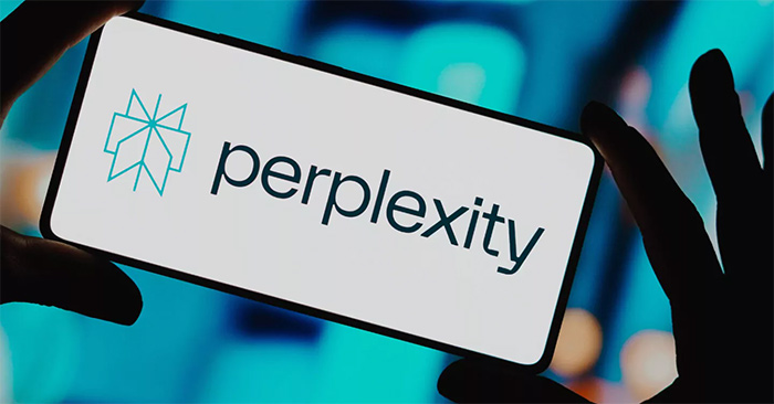 Experience Perplexity AI Virtual Assistant on iPhone
