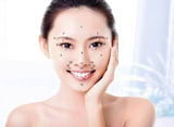 What Does Mole Divination on the Face Mean?