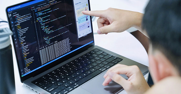 Workers 'Live in Fear' When Using AI to Work