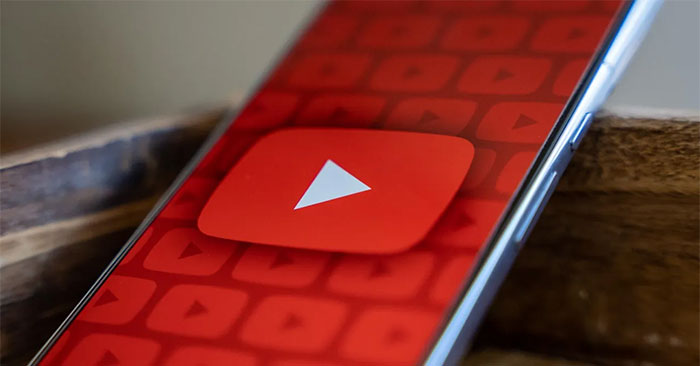 YouTube Videos Suddenly Fast Forward to the End for Users