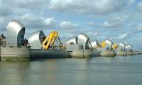 Barrier protects London from flooding