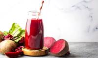 Beetroot juice helps elderly people lower blood pressure by changing oral bacteria