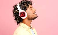 Bluetooth bug turns popular headphones into eavesdropping devices