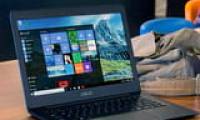 Computer screen shrinks on both sides: causes and solutions.