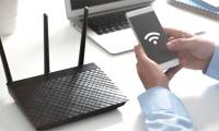Dangerous security flaw allows hackers to monitor Wi-Fi networks and steal information