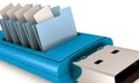 Detailed guide on creating a multi-purpose bootable USB drive.
