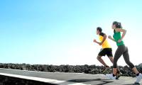 Does running for a long time cause damage to the knee joint?
