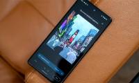 How to automatically remove unwanted details from photos on Google Photos