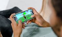 How to fix low memory warnings when using Roblox on iPhone