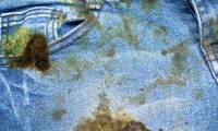 How to remove old grease stains on clothes