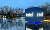 Qualcomm considers buying part of Intel's chip design division