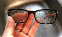 The best way to clean glasses