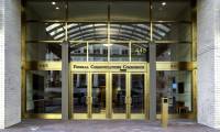 Verizon receives FCC approval to acquire telecommunications spectrum.