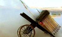 Video: Close-up of the terrifying power of the 'super rocket' that fired 100 arrows at once in the 15th century
