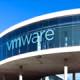 How to use dual-monitor display mode on VMware